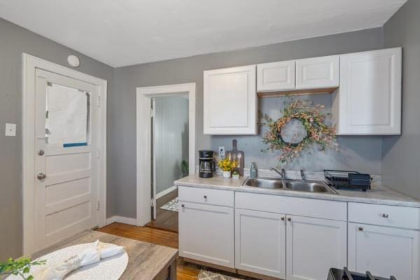 Apartment Modern 1br Near U, Zoo & Dome, Fast Wifi *